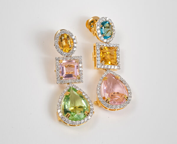 14K Gold Chandelier Earrings With 2.53c Diamonds & 36 Interchangeable 3.66 Carat Oval Cut Gemstones - Image 3