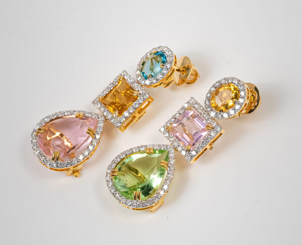 14K Gold Chandelier Earrings With 2.53c Diamonds & 36 Interchangeable 3.66 Carat Oval Cut Gemstones - Image 5