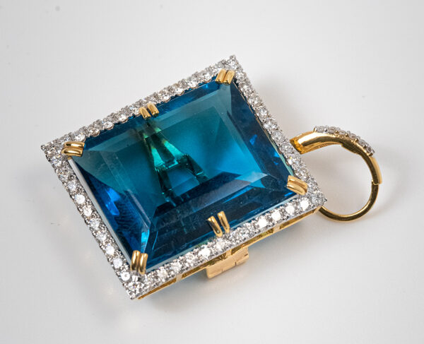 14K Gold Pendant With 1.38c Diamonds & Six 19.2 Carat Interchangeable Emerald Cut Gemstones - Image 8